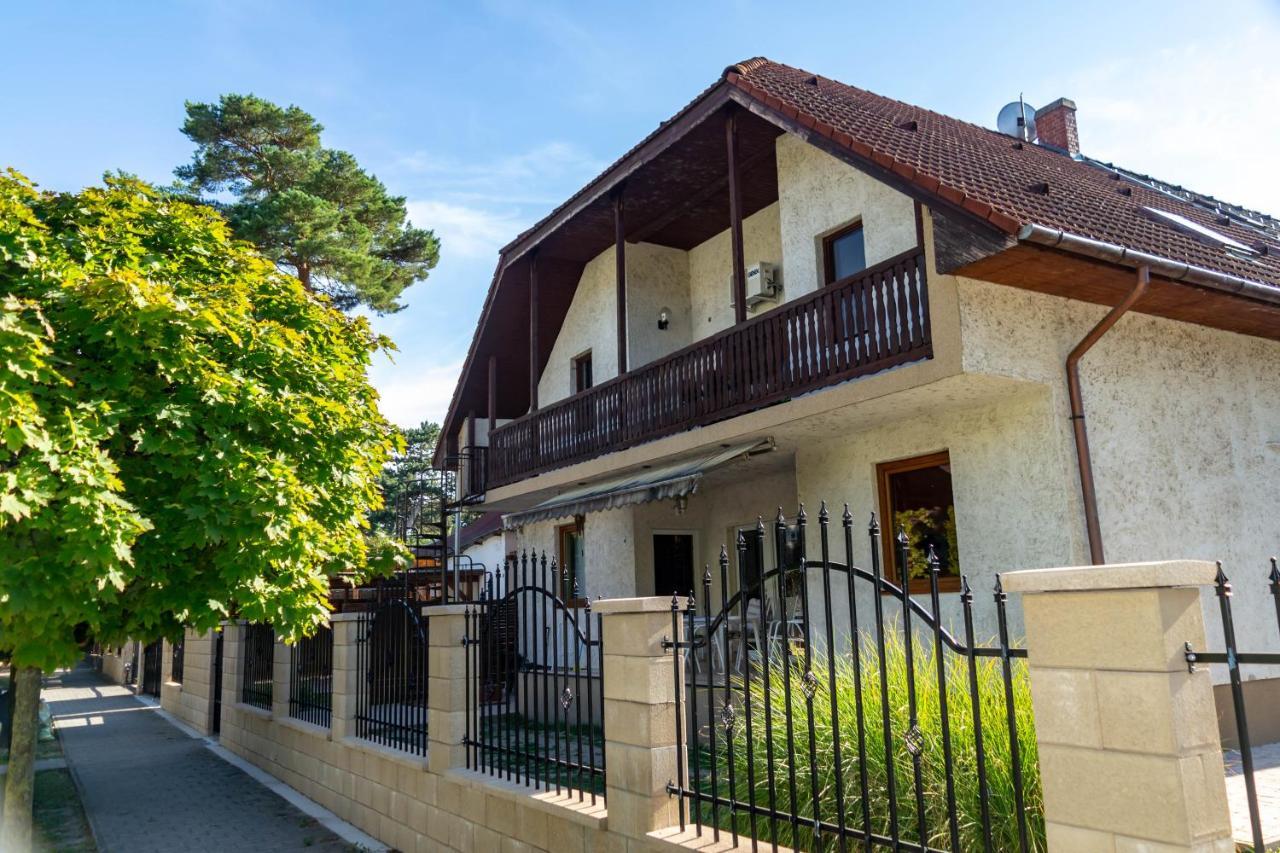 Zsolnay Apartman Siófok Exterior foto